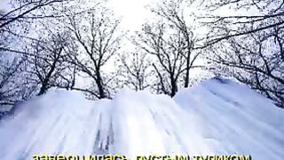 За окном темнота