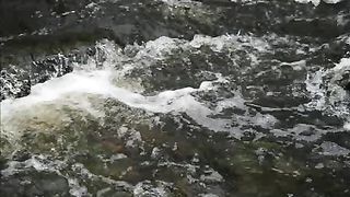 Над бушующим морем