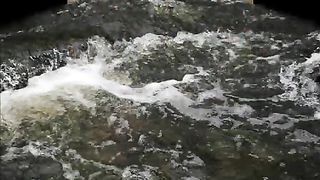 Над бушующим морем