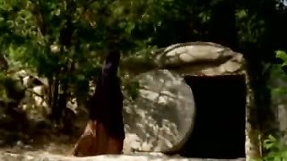 Бог любит тебя