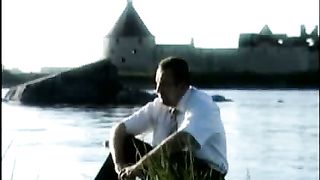 Бог любит тебя