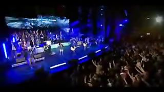Hillsong - Jesus Is
