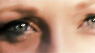 Оксамита - Любовь сильнее войны