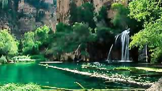 Кистью Творца созданы небеса