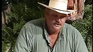 Сотворение мира в 21 веке - 41 Раскопки динозавров