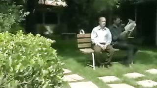 Почитай отца и мать