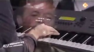 Chris Tomlin — Indescribable