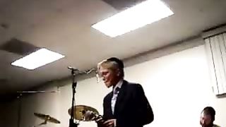 Соліст групи Shira Chadasha