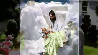 В тени Божьих крыл ролик