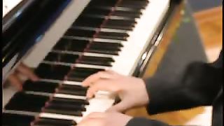 Елена Рудой - Он так любит всех нас