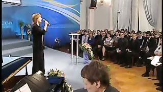 Елена Рудой - Он так любит всех нас