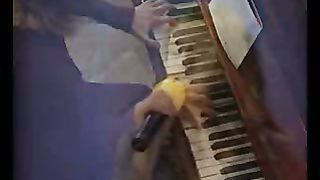 Елена Крупская - Побудь со мной