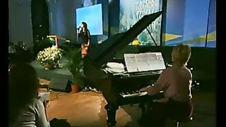 Елена Крупская - Верь так просто