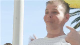 В антиникотиновой рекламе снялись раковые больные