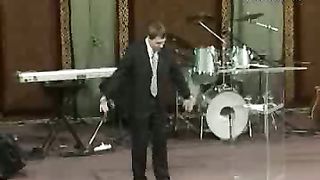 Денис Подорожный - Победа ослинной челистью 2