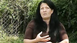 Любовь в действии Кения