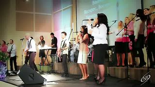 Воскрес (прославление в церкви)