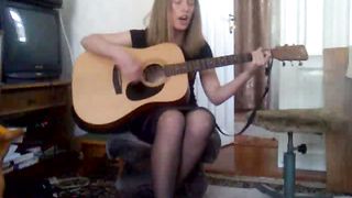 Я пустыней шел далекой