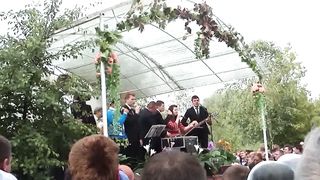 Збуж (4.06.12) пение молодежи