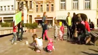 Поверніть дітей додому!