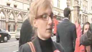 Соціальна служба на суді не здається