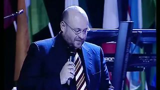 Маттс-Ола Исхоел - Международное Рождество