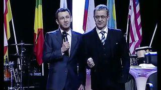 Маттс-Ола Исхоел - Международное Рождество