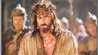 Я стою у креста