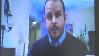 33 тисячі євро та 18 місяців ув'язнення за один ляпаc позадку