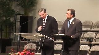 Алексей Коломийцев - Освящение здания церкви