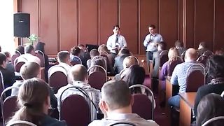 Ви Тионг Хау - Церковь в деловом мире