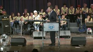 Денис Подорожный - Бог меняет людей, не опускай руки