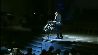 Алексей Коломийцев - Родился. чтобы умереть