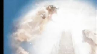 У Голгофского распятья