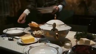 У тебя только одна мама