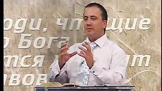 Виталий Вознюк - Наше призвание - служить людям