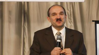 Віктор Вознюк - Батьки та діти