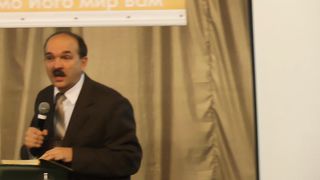 Віктор Вознюк - Стосунки в сім'ї