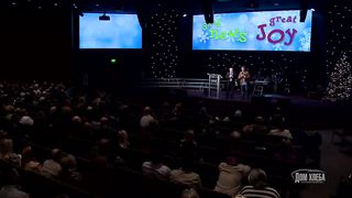 Эдуард Кислянка - Иосиф, Мария и мальчик по имени Иисус 1