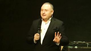 Артур Симонян - Все к лучшему (Ноябрьск)