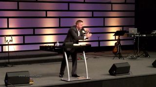 Андрей Шаповал - Движимые вечностью