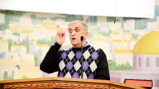 Виктор Куриленко - Что нужно молодежи