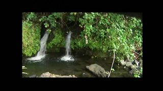 Жизнь прекрасна порой в ослепительном блеске лазури