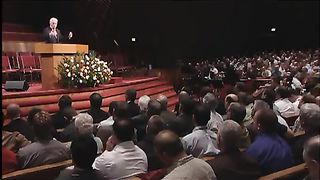 Джон МакАртур - В начале сотворил Бог...