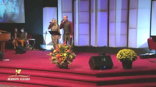 Александр и Лена Исаевы - Снова песню