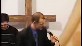 Он помог мне открыть