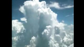 Здалека вже місто чудове я бачу