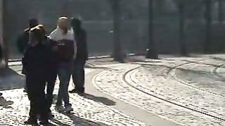 Here I am to worship