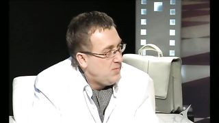 Два портфеля - Пастор на барикадах