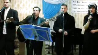 Семья Ларионовых - песня